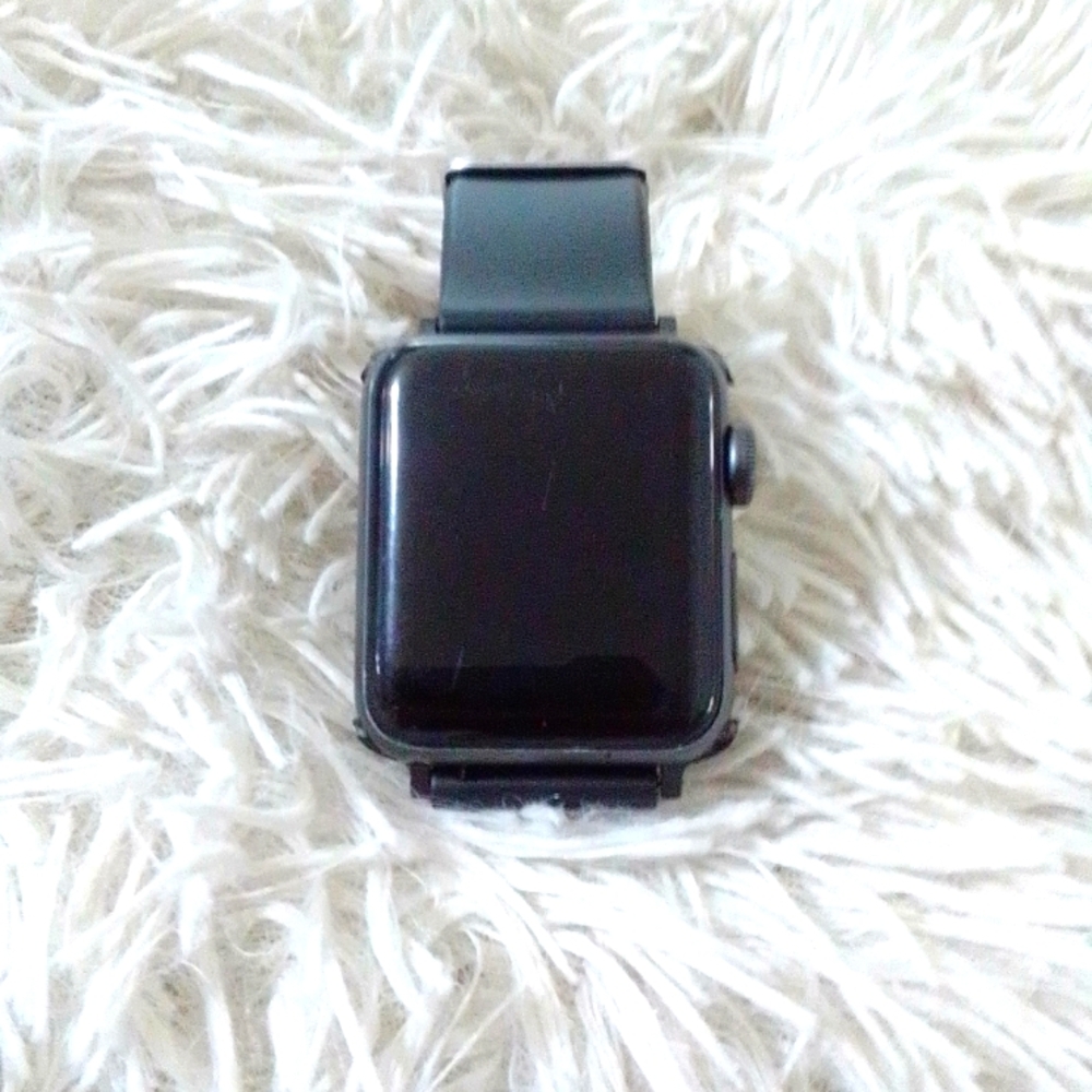 Apple series 3, 38 mm watch with aluminum case